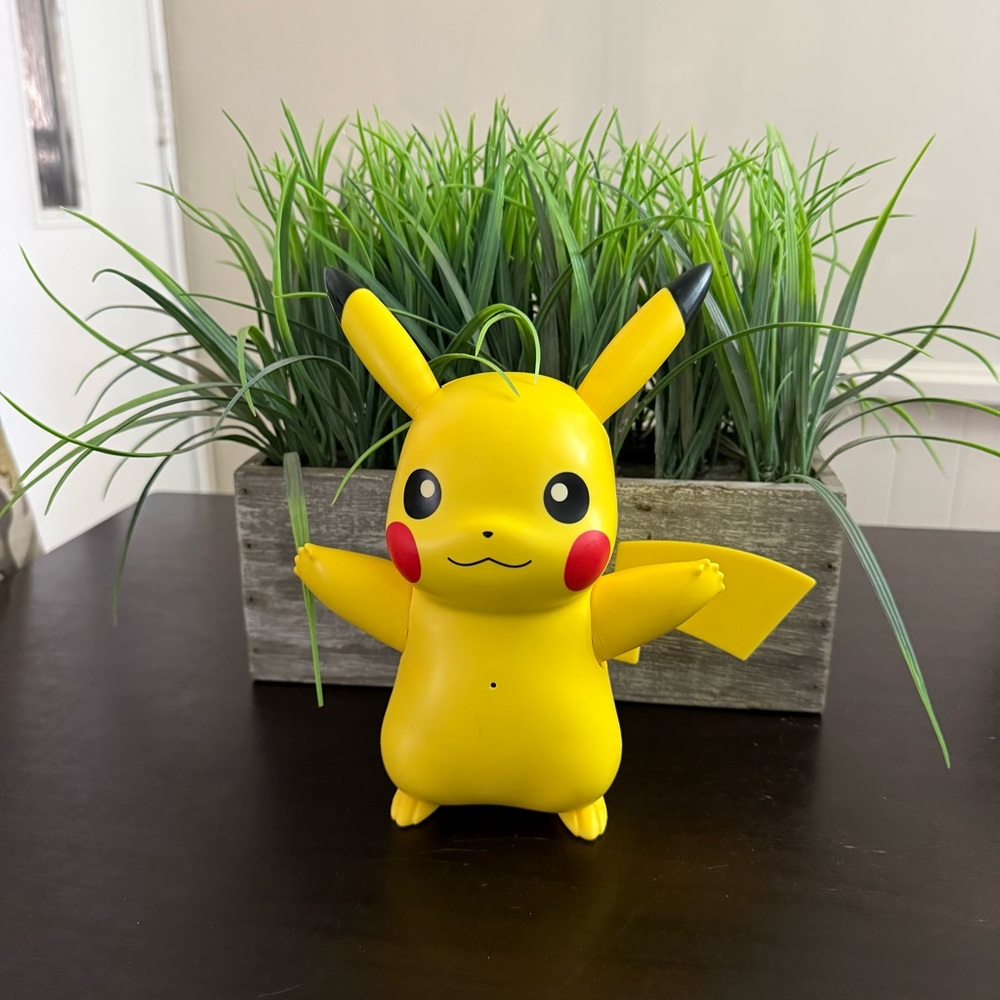 Pokémon Train and Play Deluxe Interactive Pikachu WORKING!
